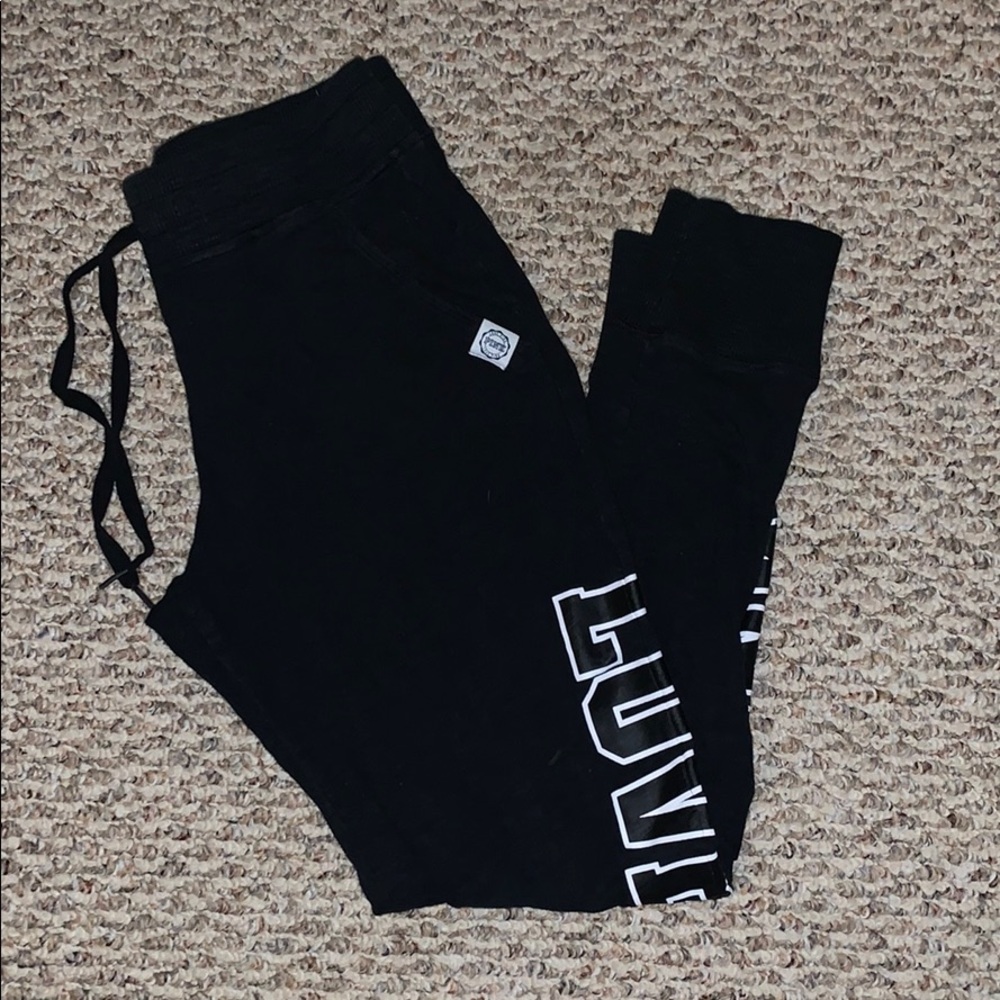PINK VS joggers